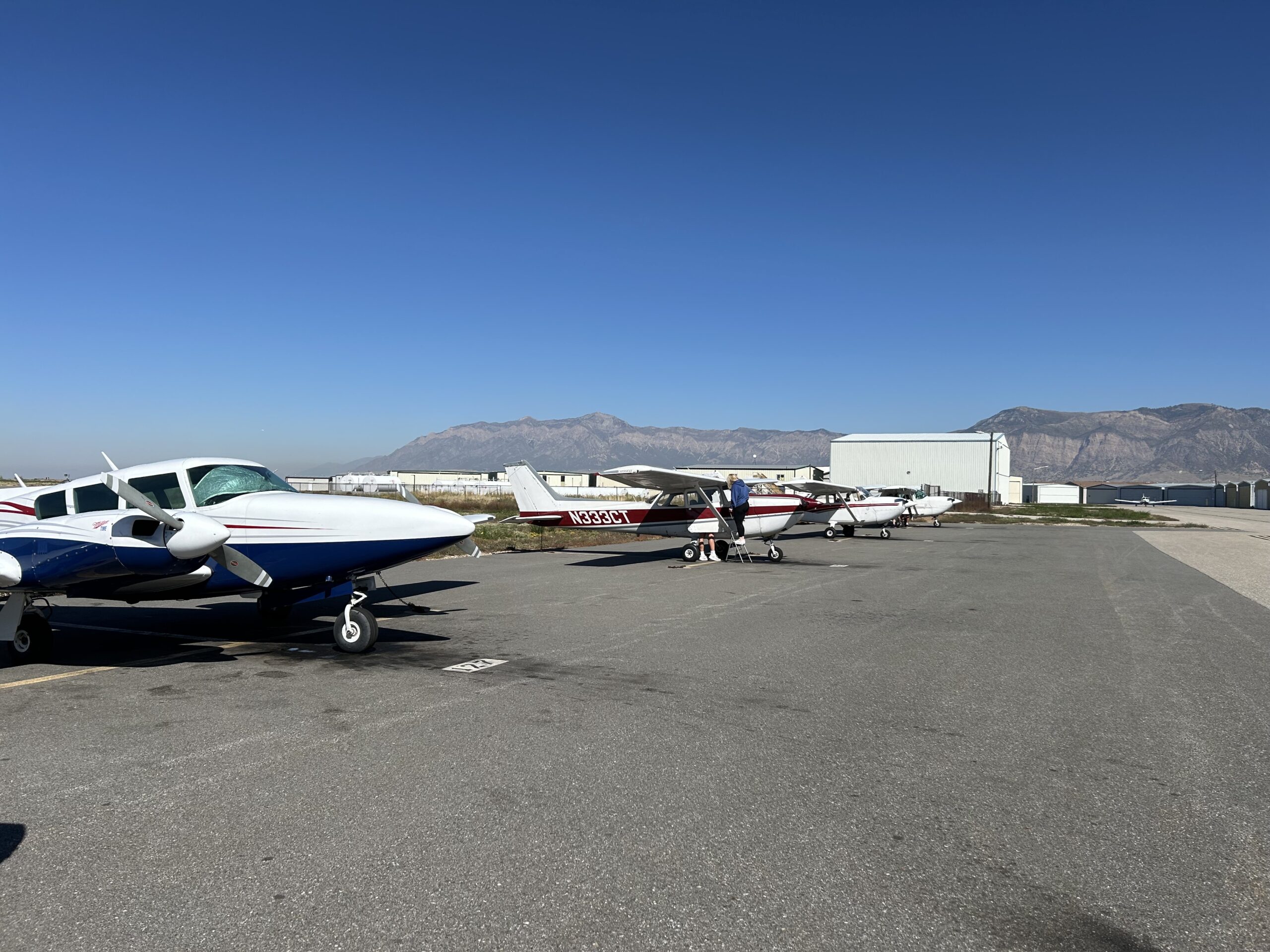 commercial pilot career program