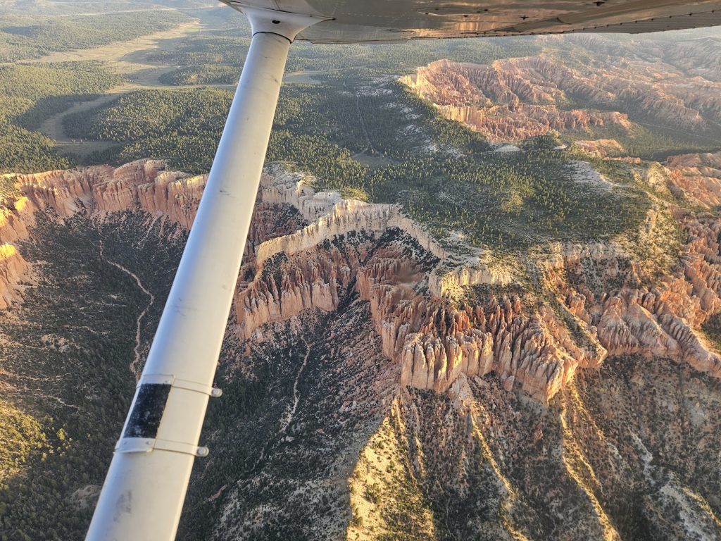 Aerial view of the Grand Canyon on an Axiom Aviation cross-country flight – How Much Do Pilots Make an Hour? Pay Guide