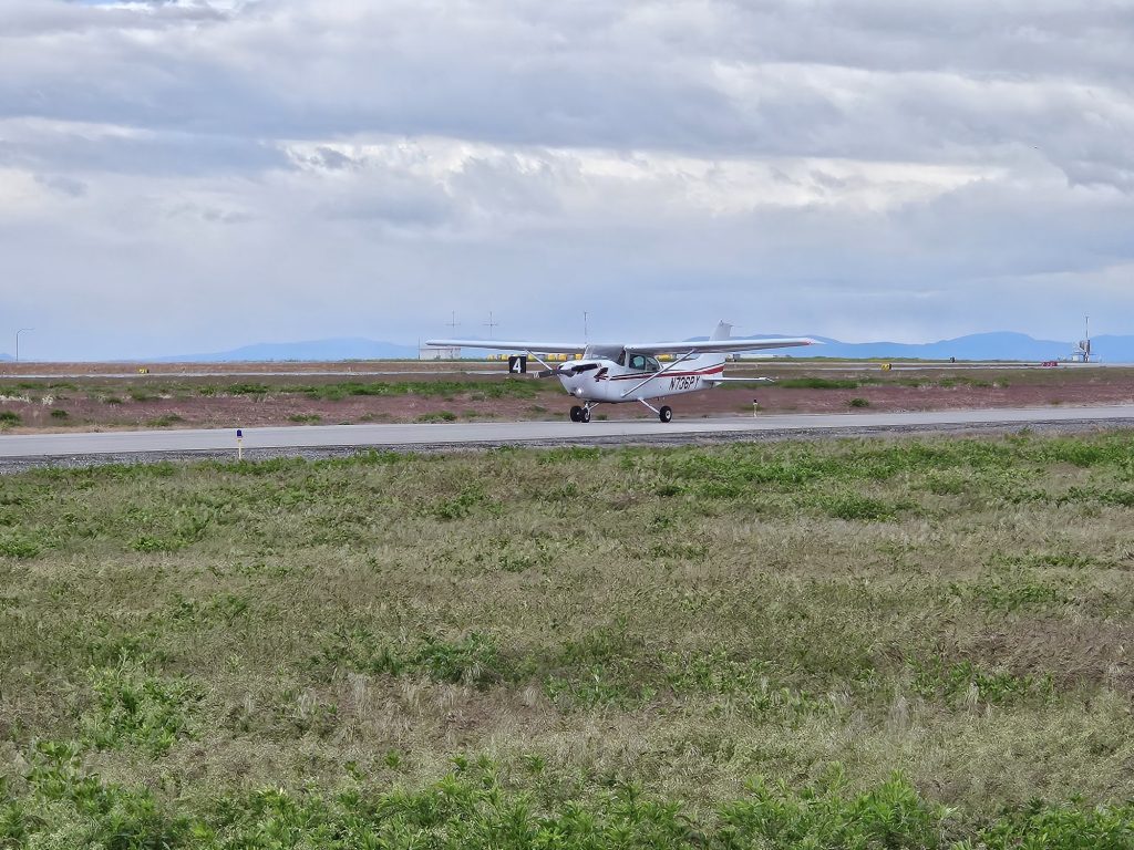 Axiom Aviation Cessna on the runway – Best Student Pilot Supplies