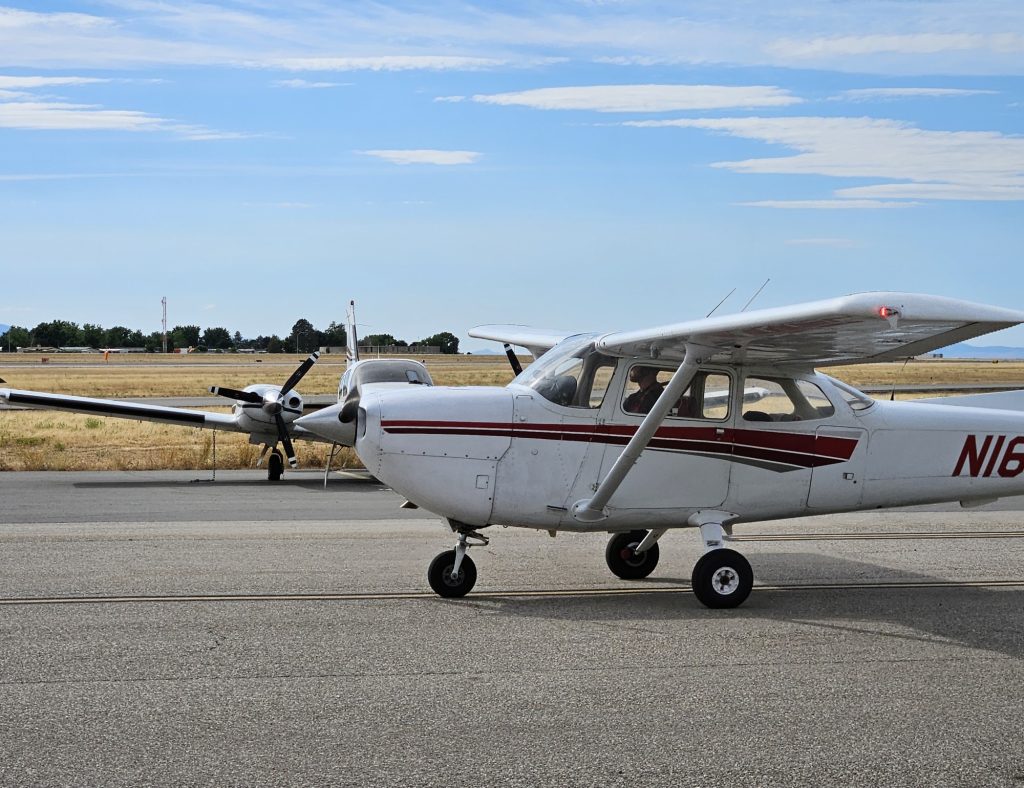 Axiom Aviation Cessna training aircraft on the ramp – Best Airline Pilot Interview Questions to Practice