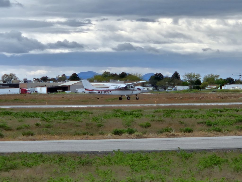 Axiom Aviation Cessna on the runway – Multi Engine Training Cost