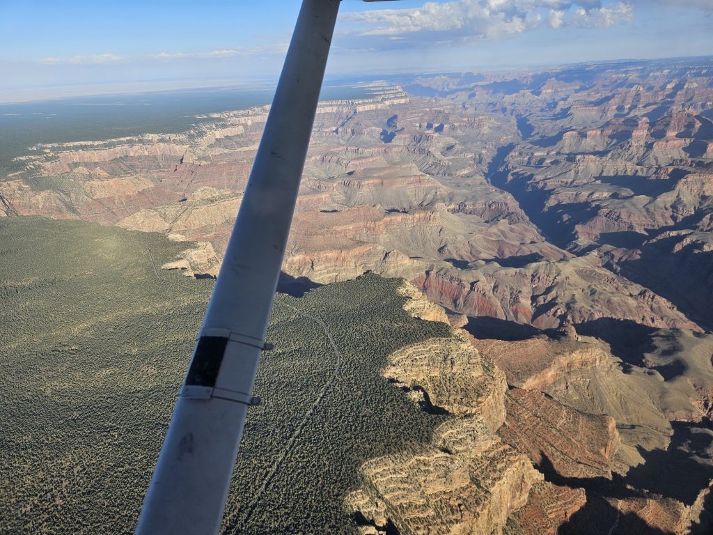 Aerial view of the Grand Canyon on an Axiom Aviation cross-country flight – How to Learn to Fly a Plane