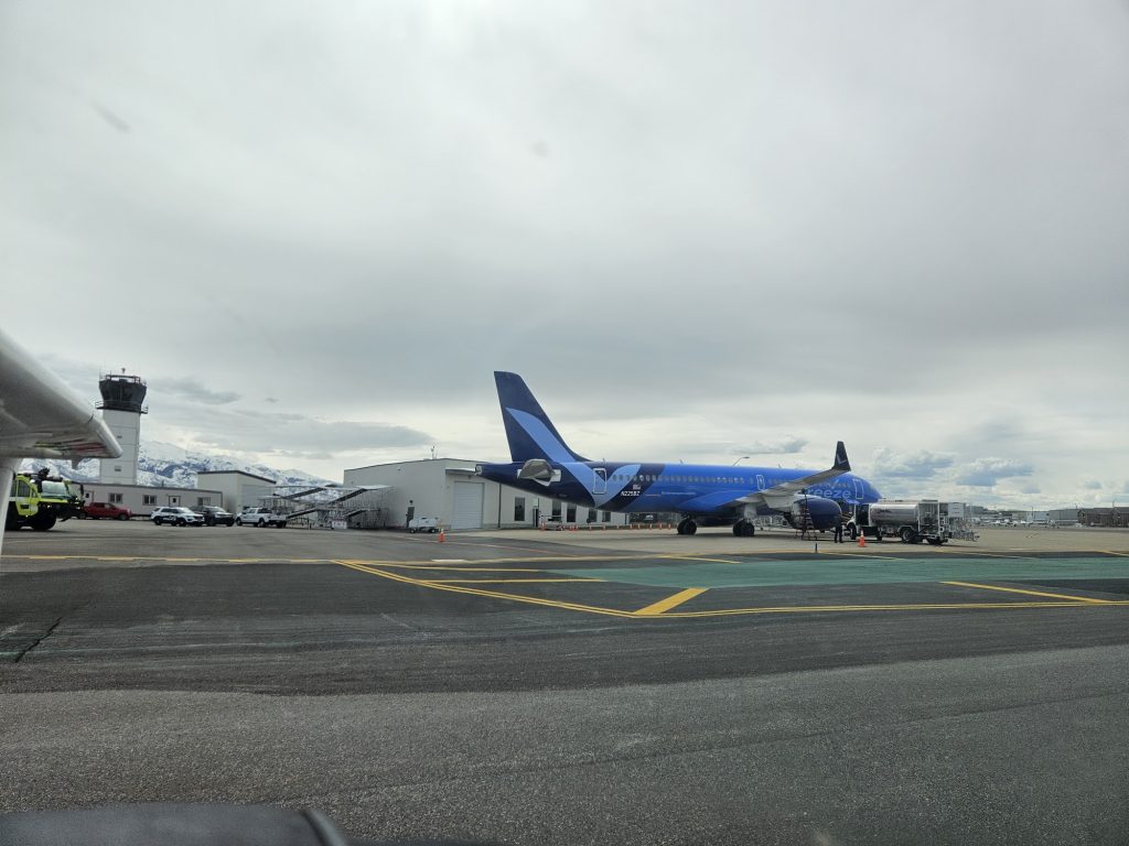 Airliner on the ramp at the airport – Student Pilot Solo Requirements