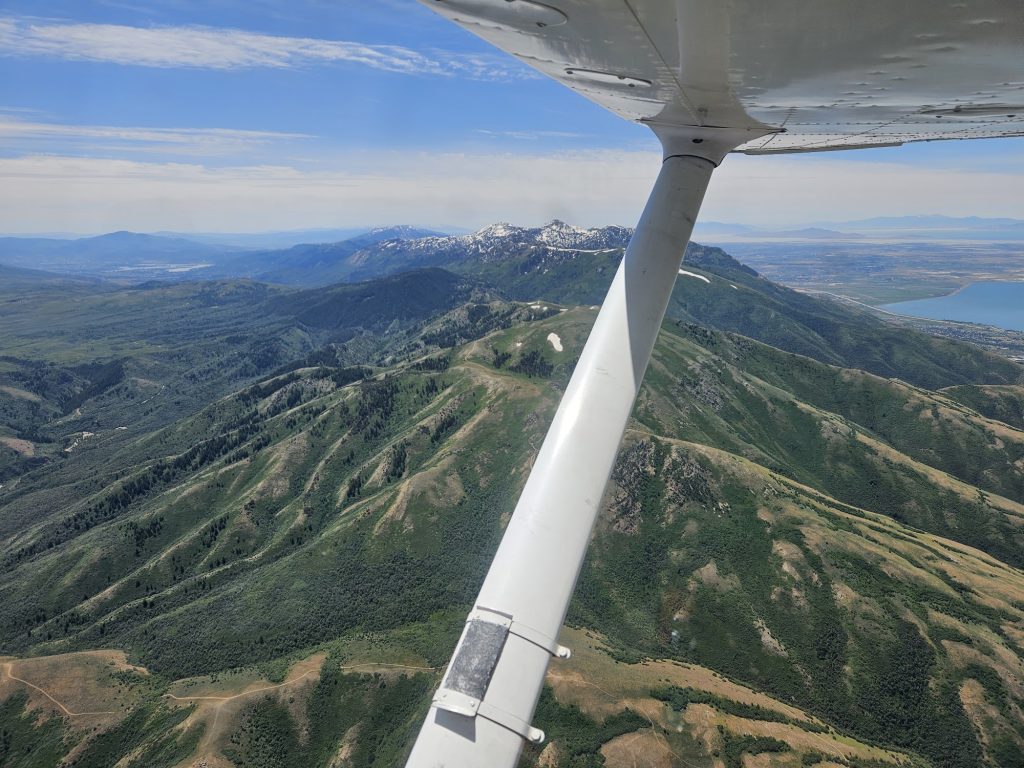 Aerial view of Utah mountains and canyons from an Axiom Aviation Cessna – vfr vs ifr